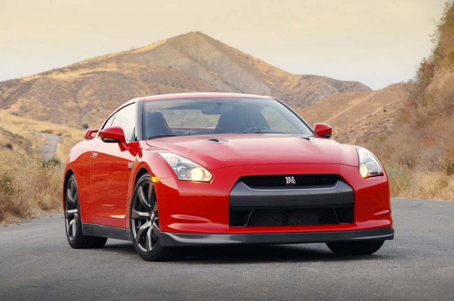  Nissan GT-R 2007 года  (фото 248 из 480)